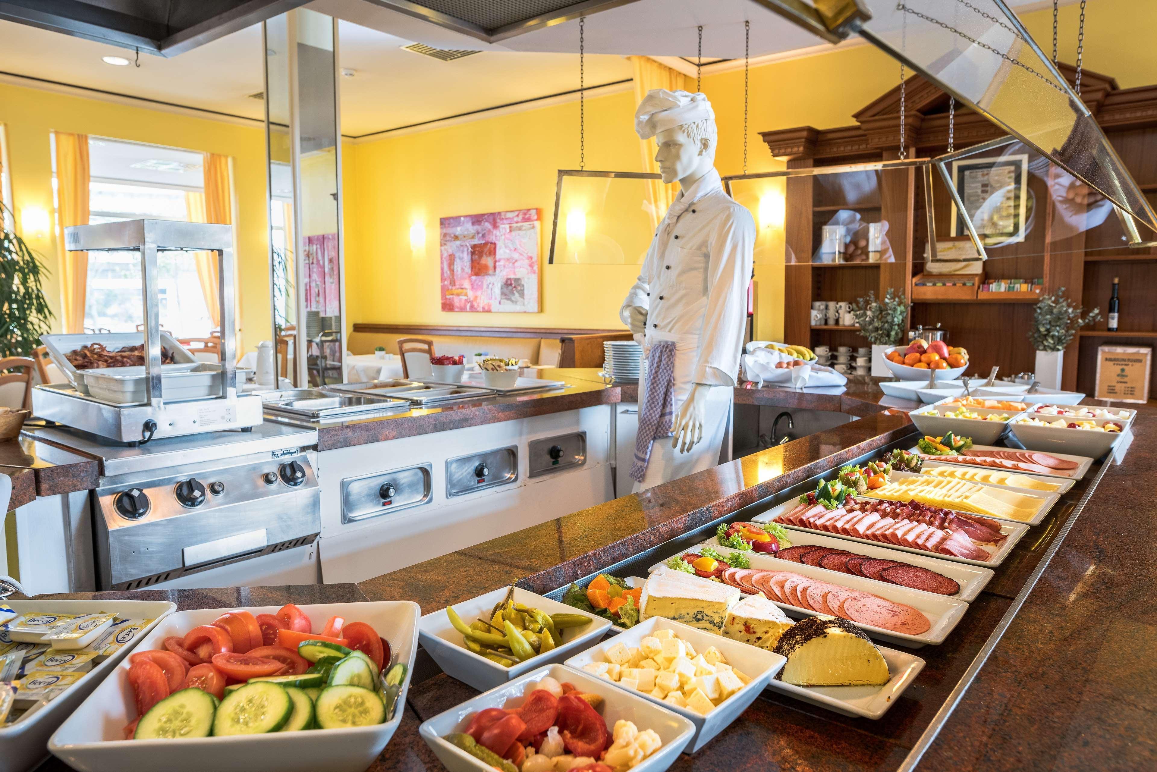 Leoso Hotel Ludwigshafen Экстерьер фото