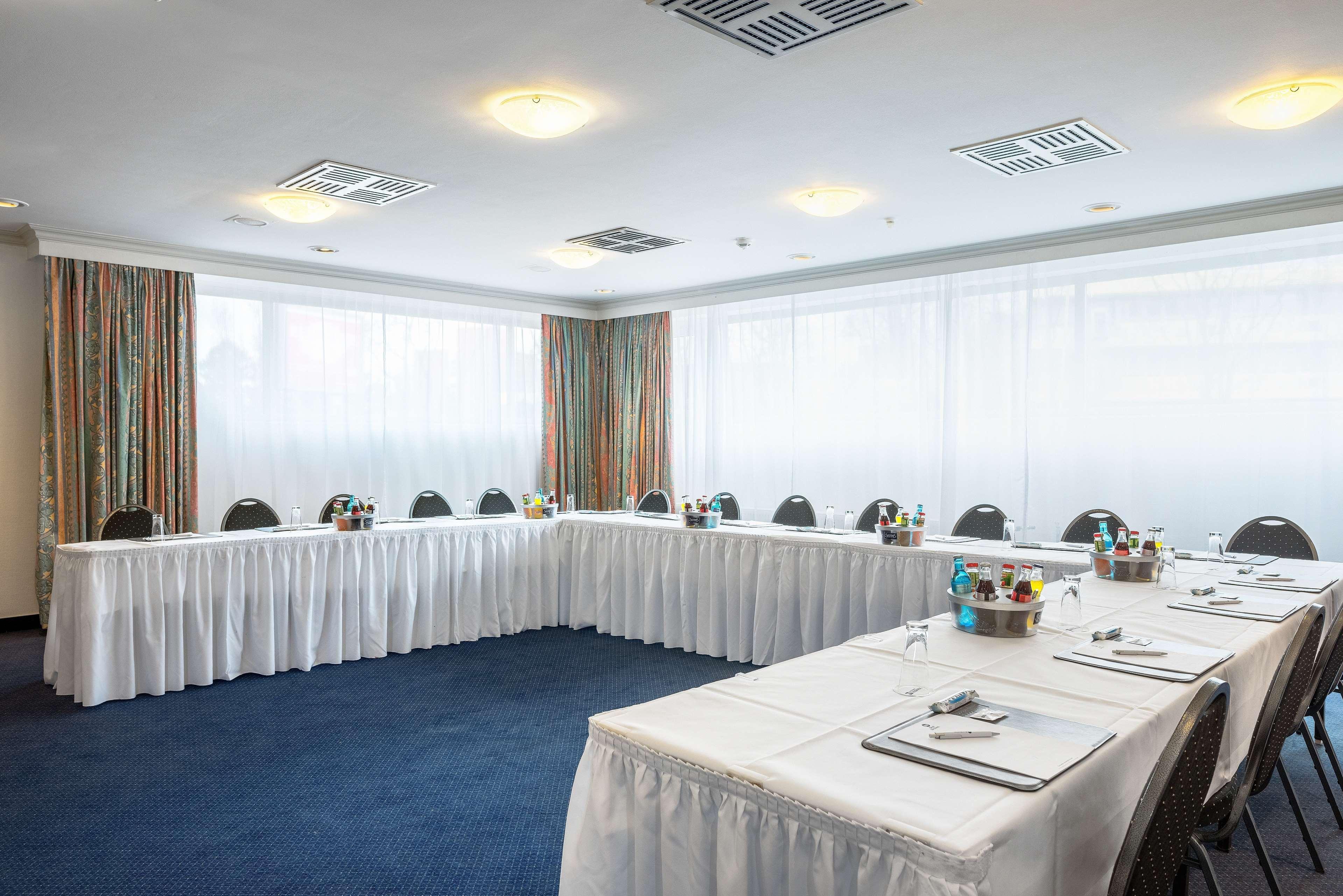 Leoso Hotel Ludwigshafen Экстерьер фото
